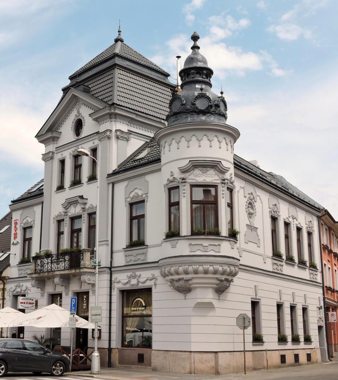 Olymp Penzion Komárno Exteriör bild